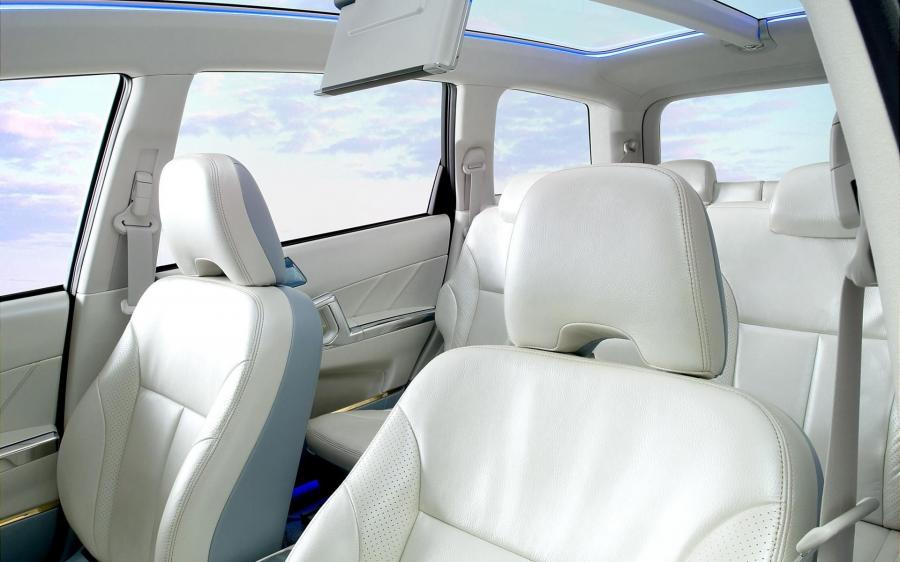  Subaru Exiga Concept 2007 года  (фото 17 из 44)